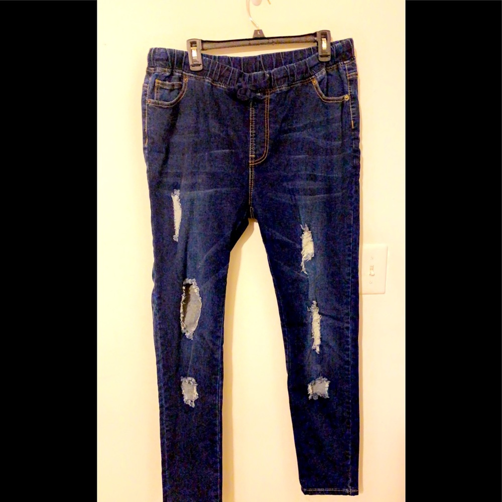 American Bazi distressed denim joggers   2X 18/20